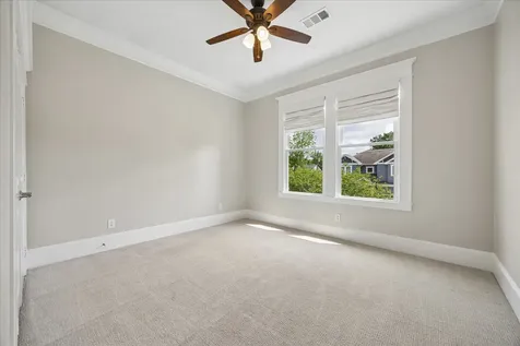 621 W 15th Street Houston TX 77008