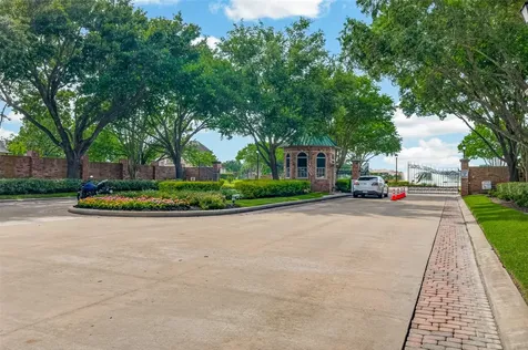 2319 Braer Ridge Drive Katy TX 77494
