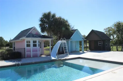 2904 Red Bluff Road Seabrook TX 77586