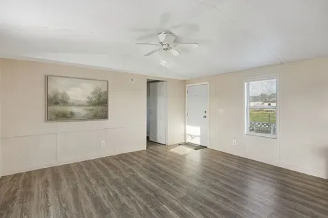 1643 County Road 3545 Cleveland TX 77327