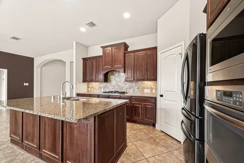 3007 Tamara Creek Lane Pearland TX 77584