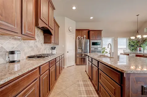 3007 Tamara Creek Lane Pearland TX 77584