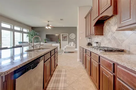 3007 Tamara Creek Lane Pearland TX 77584