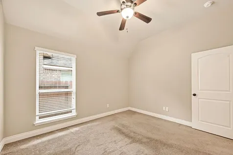 3007 Tamara Creek Lane Pearland TX 77584