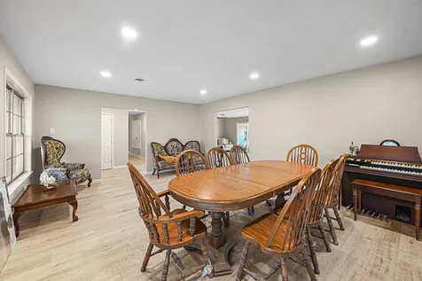 2109 Britton Street Baytown TX 77520
