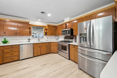 2109 Britton Street Baytown TX 77520