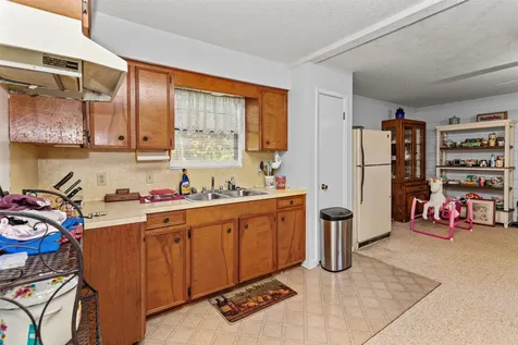 552 State Highway 7 W Crockett TX 75835