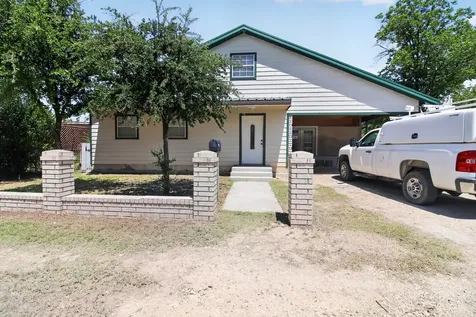 1304 N Young Street Fort Stockton TX 79735