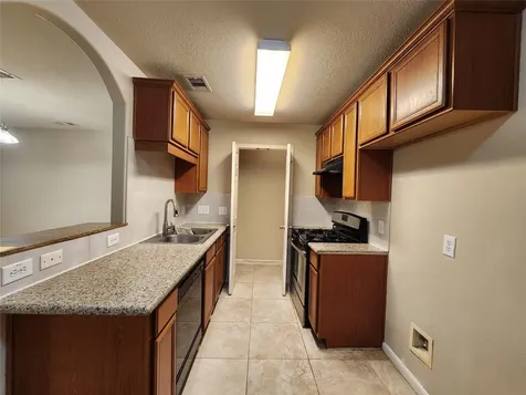 11111 Valley Kings Drive Houston TX 77089