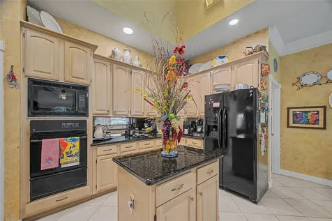 911 Lake Country Drive Seabrook TX 77586