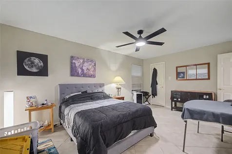 911 Lake Country Drive Seabrook TX 77586