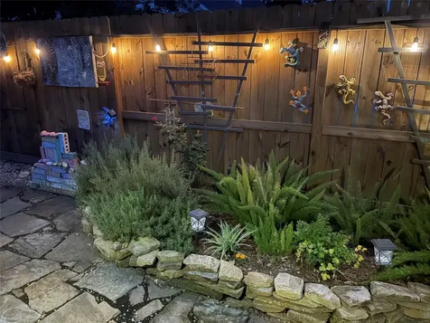 911 Lake Country Drive Seabrook TX 77586