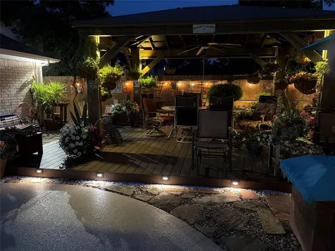 911 Lake Country Drive Seabrook TX 77586