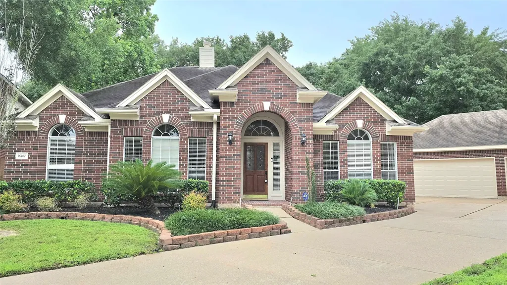 16107 Castlegrove Court Tomball TX 77377