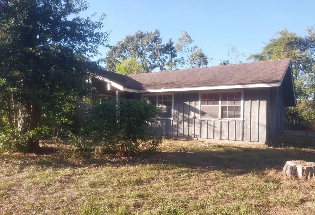 5210 W 43rd Street Houston TX 77092