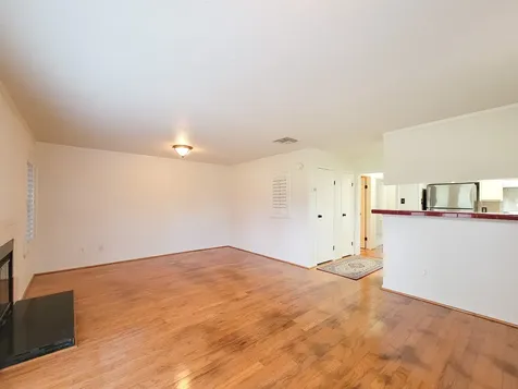 418 Garland Drive 122 Lake Jackson TX 77566