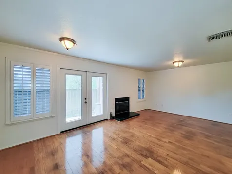 418 Garland Drive 122 Lake Jackson TX 77566