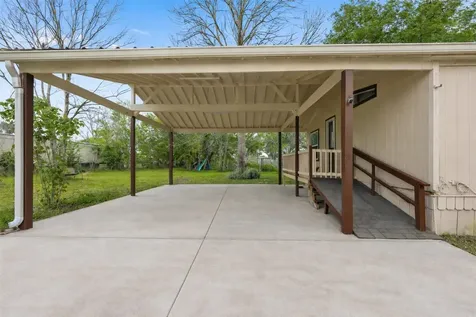368 County Road 4891 Dayton TX 77535