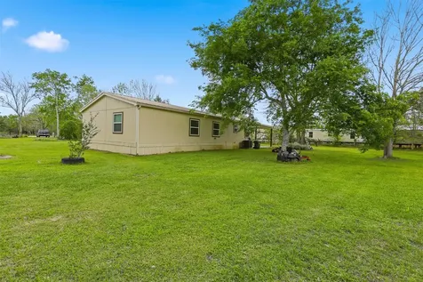 368 County Road 4891 Dayton TX 77535