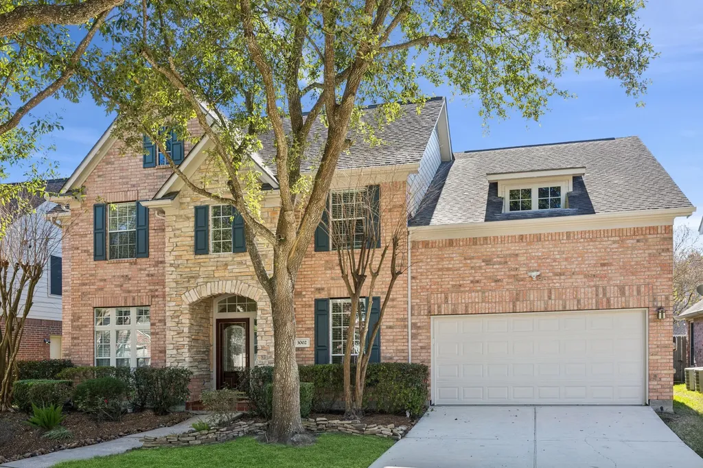 3002 Autumn Cove Court Friendswood TX 77546
