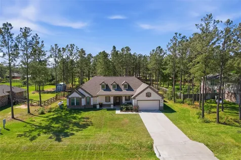 16536 Aransas Street Conroe TX 77303
