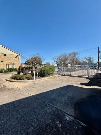 3100 Jeanetta Street 401 Houston TX 77063
