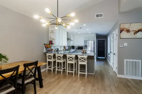 6625 Windwood Lane Beaumont TX 77706