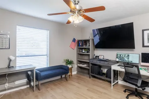 6625 Windwood Lane Beaumont TX 77706