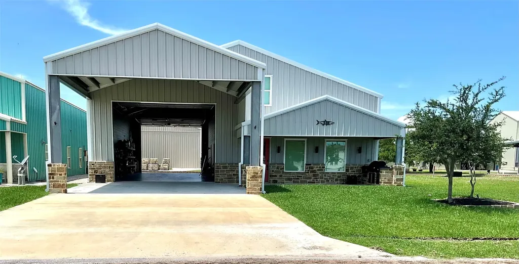 308 Coastal Oaks Loop Port O Connor TX 77982