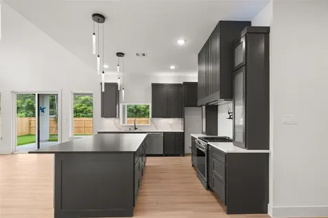 6018 Becky Lane Pearland TX 77584
