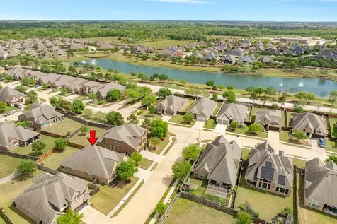 3539 Whitman Drive Iowa Colony TX 77583