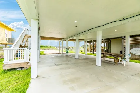 310 Parkview Road Surfside Beach TX 77541