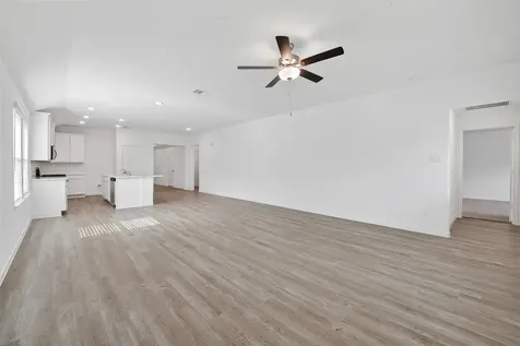 2111 Spring Hollow Drive Baytown TX 77521