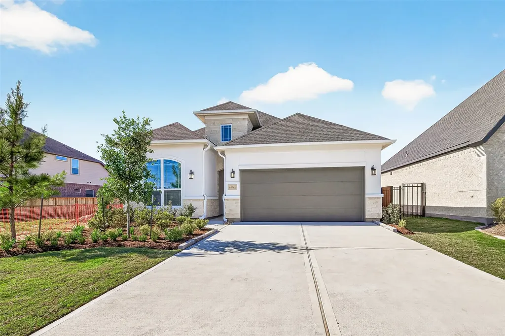 4916 Northern Woods Dr Drive Spring TX 77386