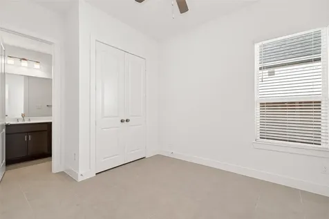 4916 Northern Woods Dr Drive Spring TX 77386