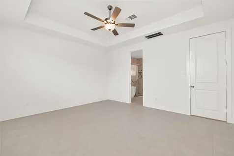 4916 Northern Woods Dr Drive Spring TX 77386