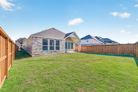 4916 Northern Woods Dr Drive Spring TX 77386