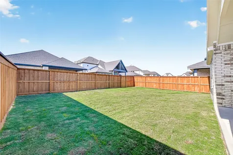 4916 Northern Woods Dr Drive Spring TX 77386
