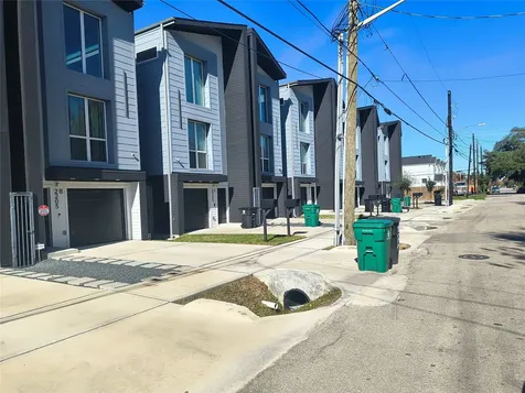 2216 Gregg Street Houston TX 77026