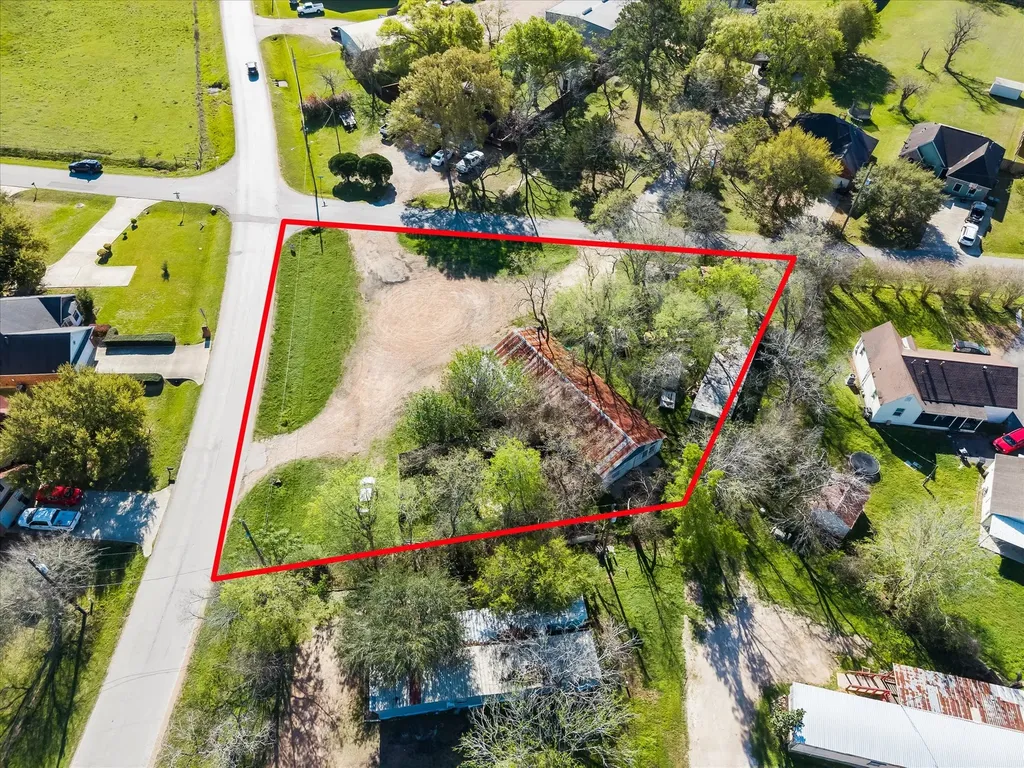 805 Frydek Road Sealy TX 77474