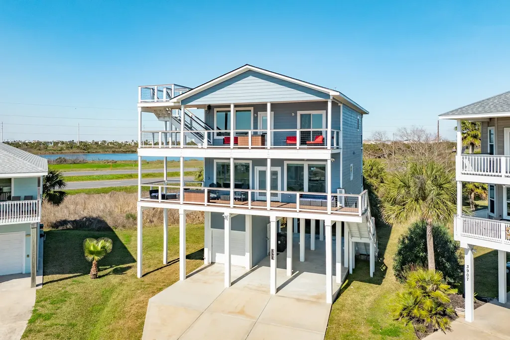 3903 Pirates Beach Blvd Court Galveston TX 77554