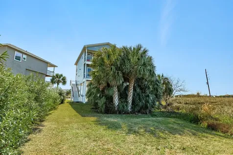3903 Pirates Beach Blvd Court Galveston TX 77554