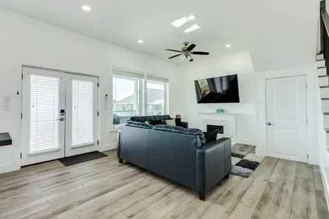 3903 Pirates Beach Blvd Court Galveston TX 77554