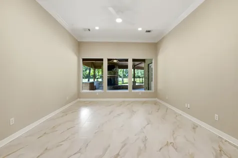 10965 Lake Forest Drive Conroe TX 77384
