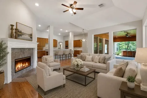 10965 Lake Forest Drive Conroe TX 77384
