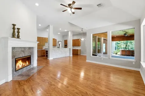 10965 Lake Forest Drive Conroe TX 77384