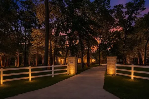 10965 Lake Forest Drive Conroe TX 77384