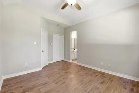 10965 Lake Forest Drive Conroe TX 77384