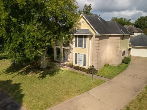 4131 Club Valley Dr Drive Houston TX 77082