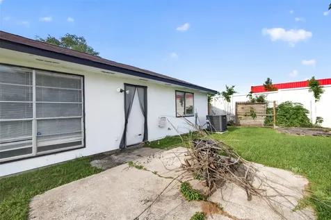8203 Lone Quail Drive Houston TX 77489